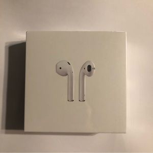 Apple AirPods (2nd Generation) BRAND NEW IN BOX SEALED